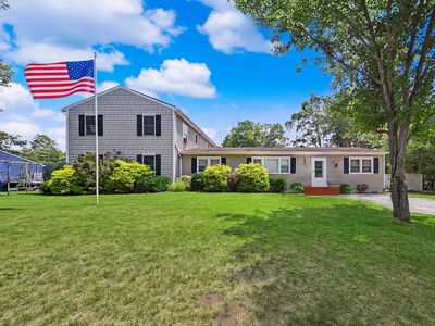 703 David Ln