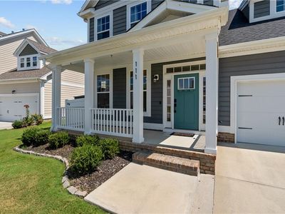 111 Brookside Ln