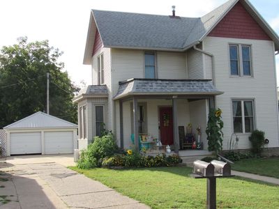 104 S Prospect St