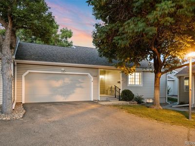 2808 S Heather Gardens Way #B