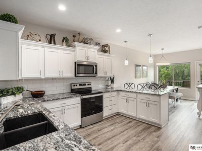 9870 Del Rio Dr