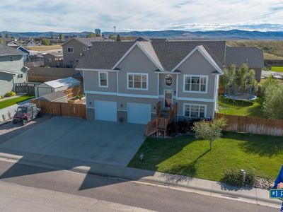 375 Williams Way