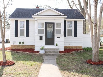 313 Lake St