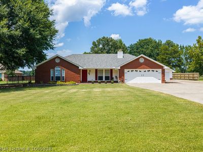 1702 Nixon Rd