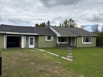 3266 Long Rapids Rd