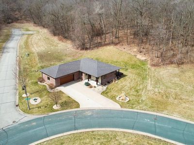 2760 Oakhurst Dr
