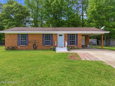 205 Woodside Dr