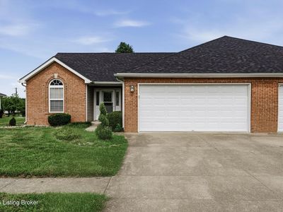 204 Applewood Ln
