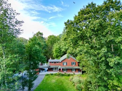 193 Millbrook Rd