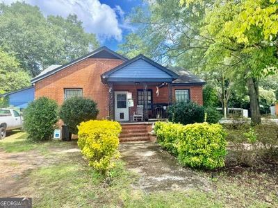2304 Avalon Rd