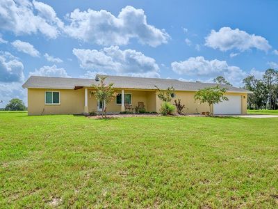 4261 NW 57th Ct