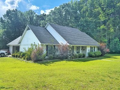 1110 Segars Dr