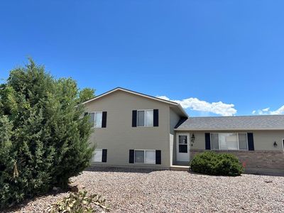 84 W Bonanza Dr