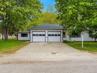 1001 Sunset Dr