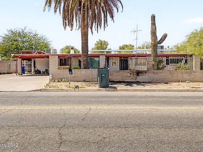 1801 N Rosemont Blvd