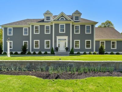 111 Farmers Row