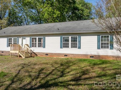 3634 Hillview Dr NE