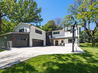 20026 Twin Oaks Cir