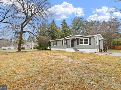 136 State Line Rd #A