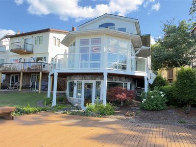 3858 Island Park Dr