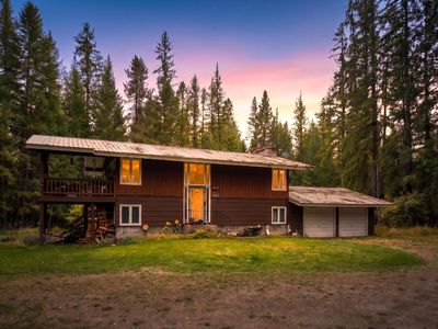 841 Reserve Rd