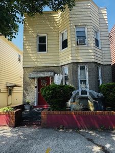 133 Pamrapo Ave