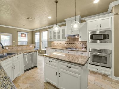 3755 Lauderwood Ln