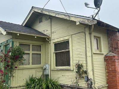 3782 Little Fairfield St