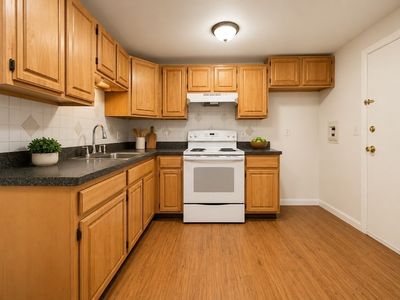 69 W Elm Ter APT 1