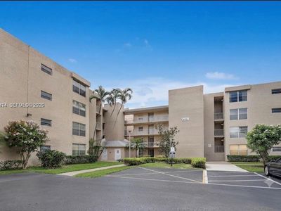 9471 Evergreen Pl APT 307