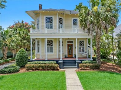 100 S Georgia Ave