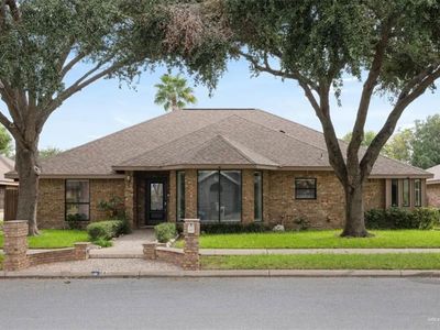 2405 Swallow Ave