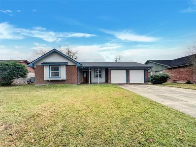 2103 Williamsburg Ct N