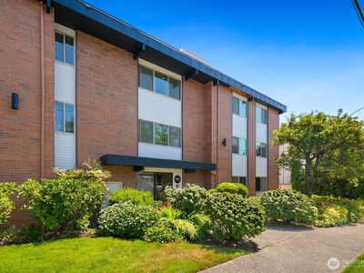 1964 26th Avenue W #101