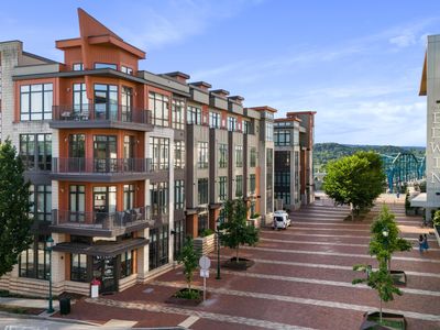 129 Walnut St UNIT 127