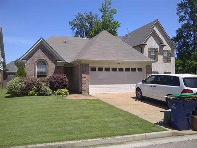 1384 Marhill Cv