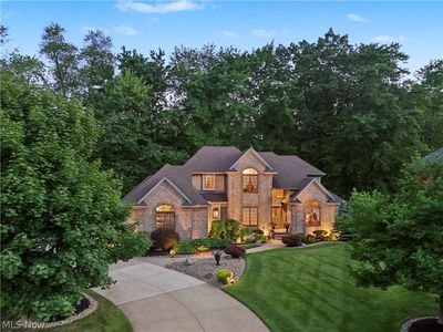 4183 Lochness Cir NW