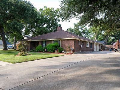 324 Juniper St
