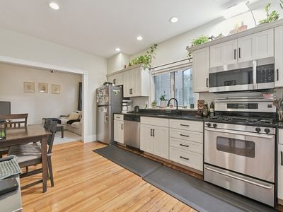 36 Goldsmith St #1