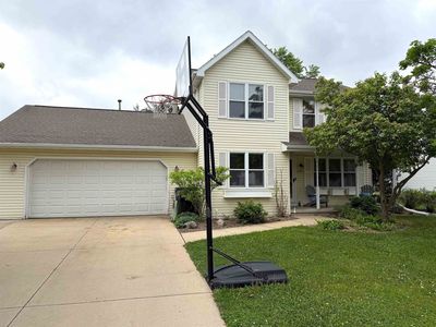 2933 Sunray Ln