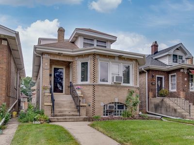 3108 N 77th Ct