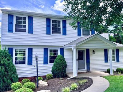 204 Glengarry Dr