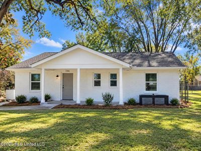 1300 Buena Vista St