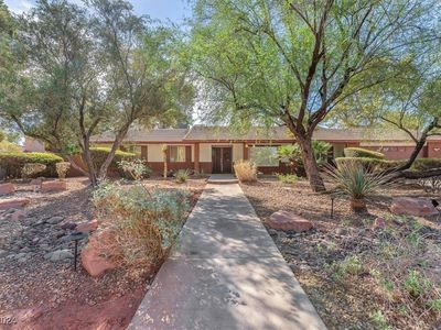 4011 Mountain View Blvd