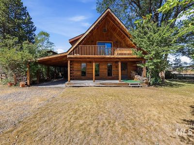 4475 Oregon Trail Pl