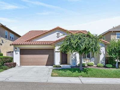 715 Wagon Trail Way