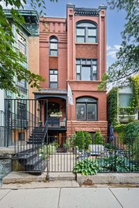 350 W Dickens Ave #G