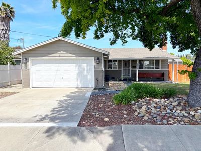 2206 Toronto Ln