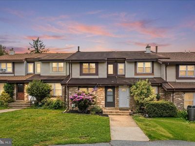 5111 E Brigantine Ct