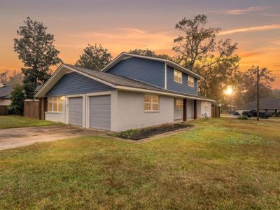 605 White Oak Dr